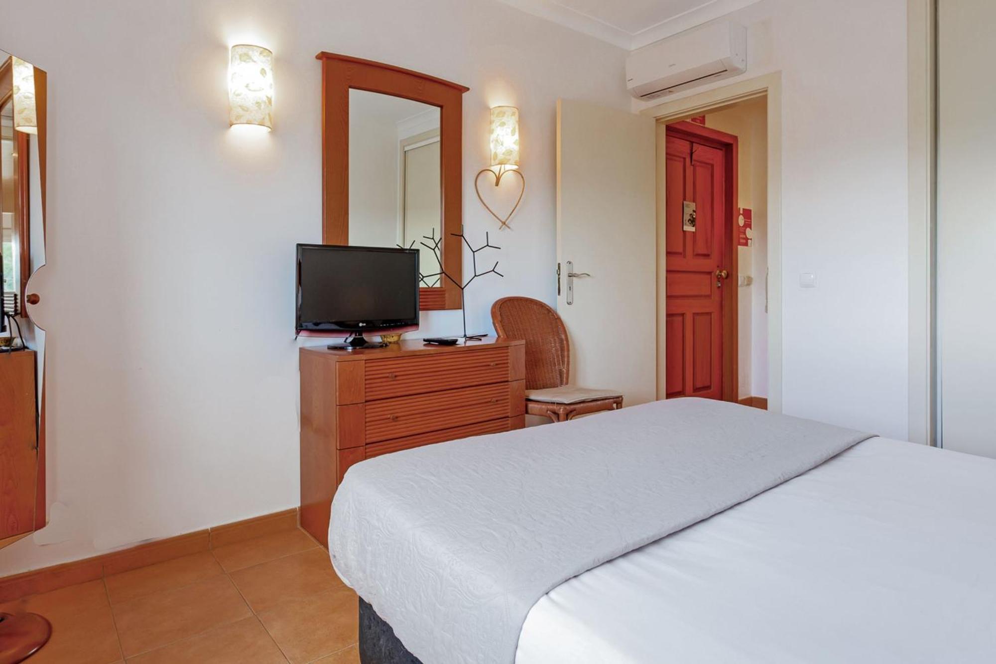 Golden 1 Bdr Flat W/ Balcony & Pool By Lovelystay Cabanas De Tavira Εξωτερικό φωτογραφία